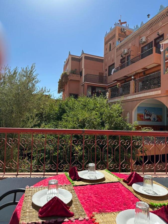 Kasbah La Famille Berbere Hotell Boumalne Exteriör bild