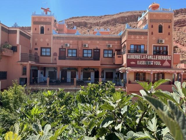 Kasbah La Famille Berbere Hotell Boumalne Exteriör bild