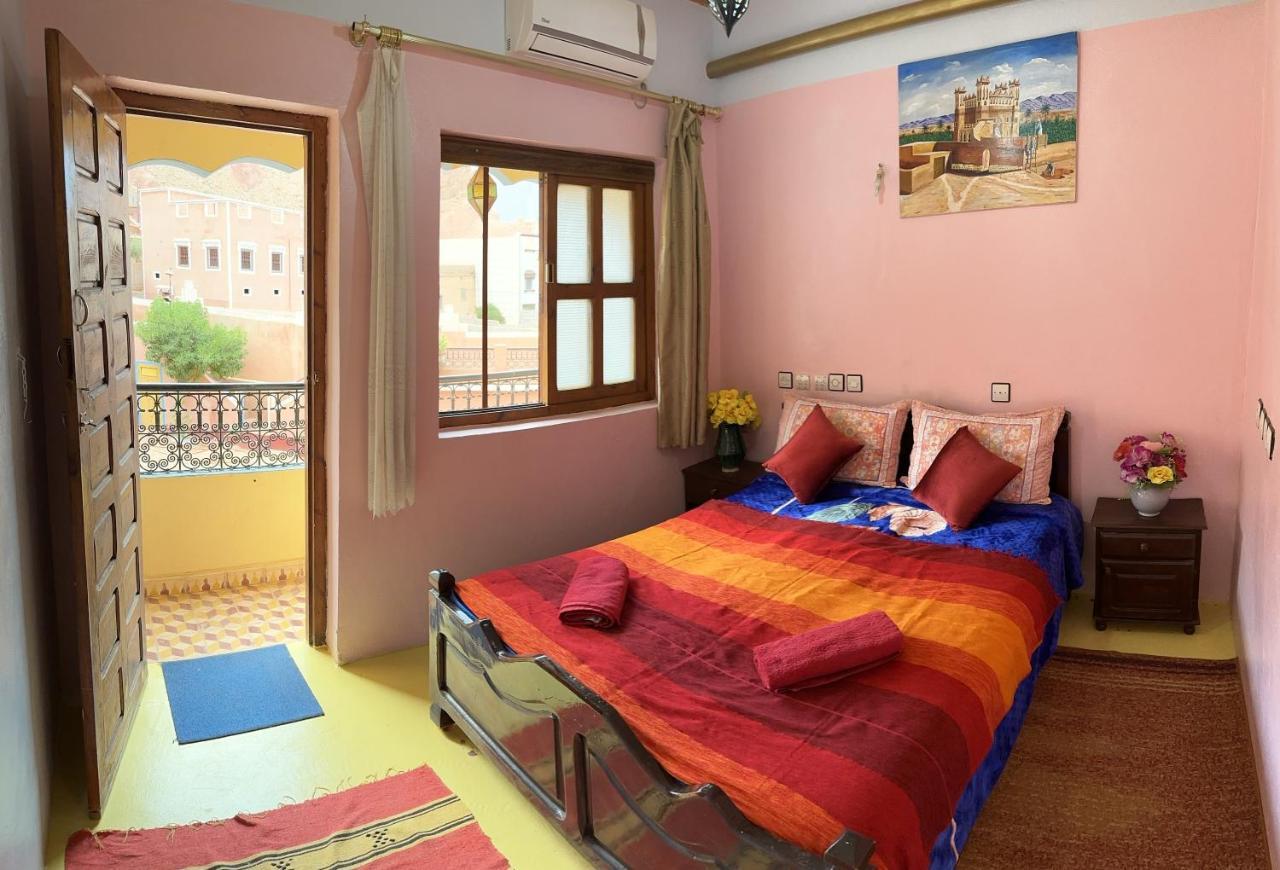 Kasbah La Famille Berbere Hotell Boumalne Exteriör bild