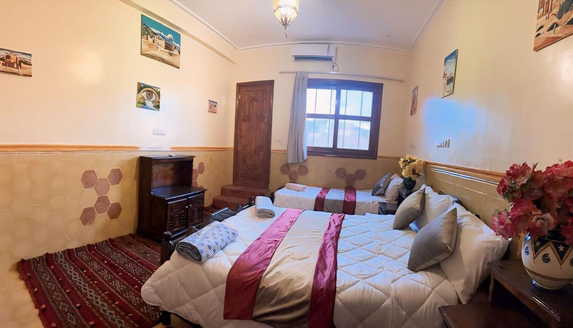 Kasbah La Famille Berbere Hotell Boumalne Exteriör bild