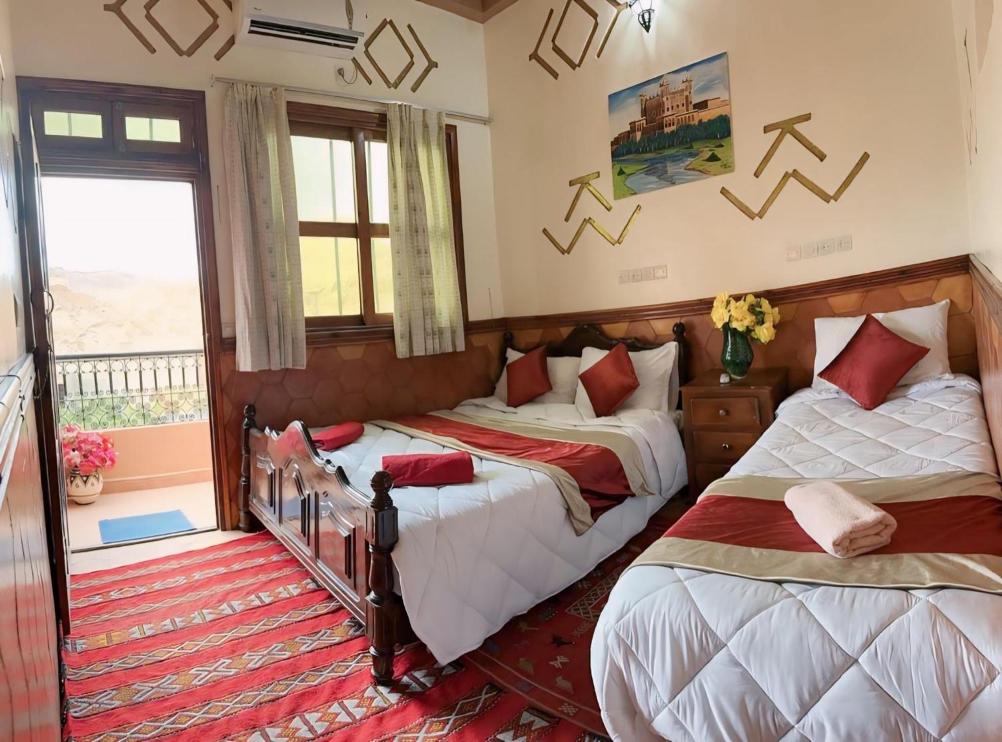 Kasbah La Famille Berbere Hotell Boumalne Exteriör bild