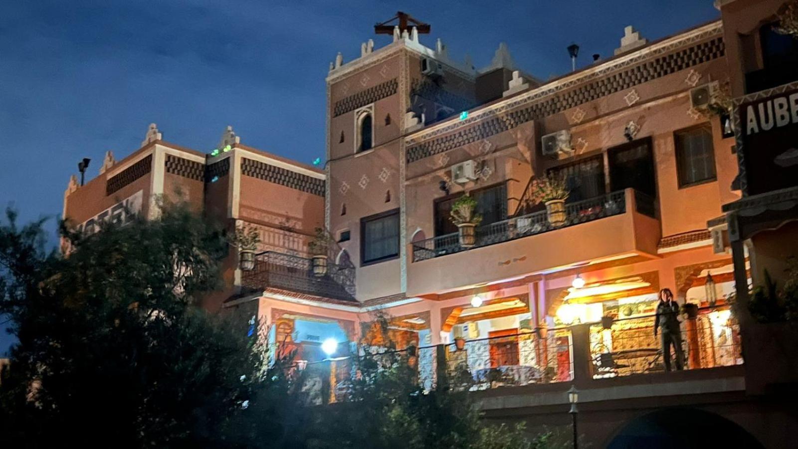 Kasbah La Famille Berbere Hotell Boumalne Exteriör bild